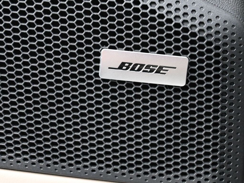 Used 2025 Porsche Macan Electric image 23