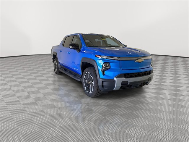 Used 2025 Chevrolet Silverado EV LT w/ LT Premium Package image 2
