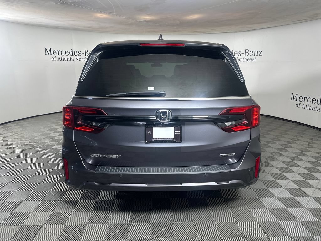Used 2025 Honda Odyssey Touring image 6