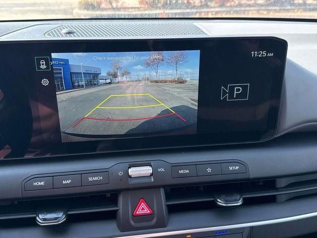 Used 2025 Kia K4 LXS image 34