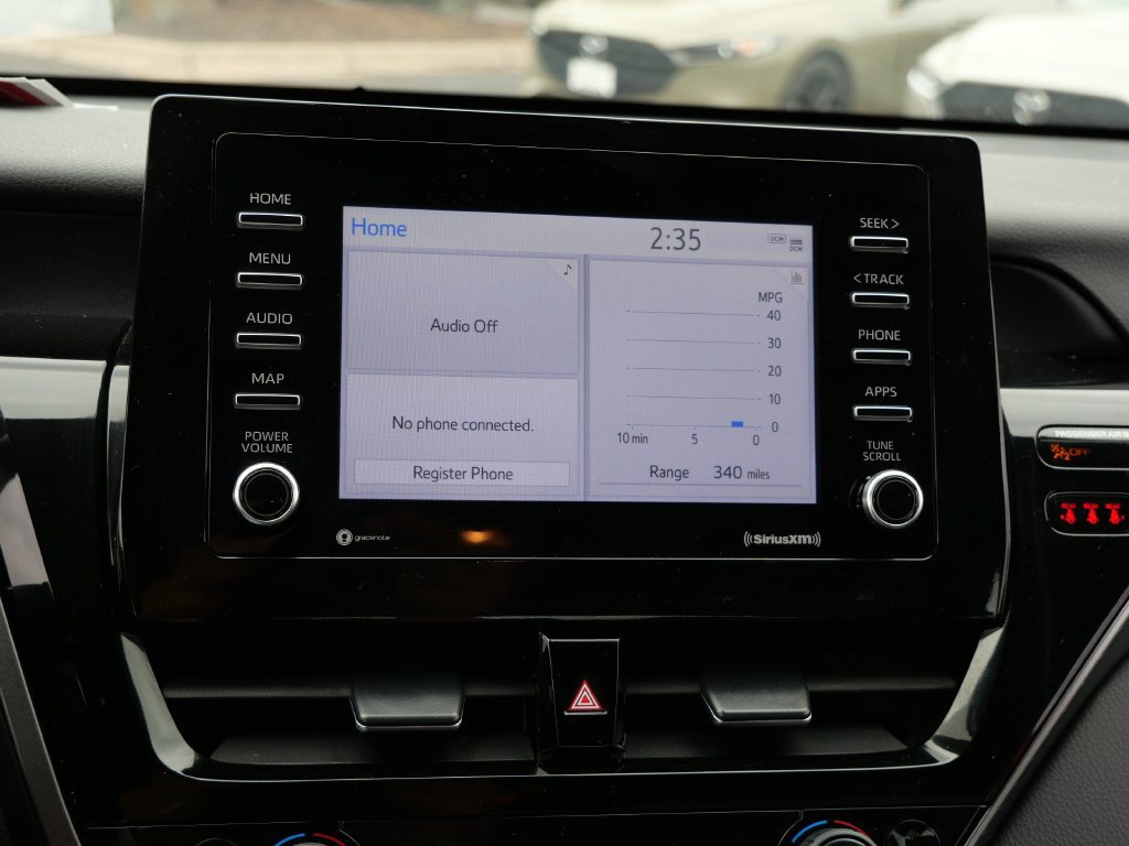 Certified 2023 Toyota Camry SE FWD image 17