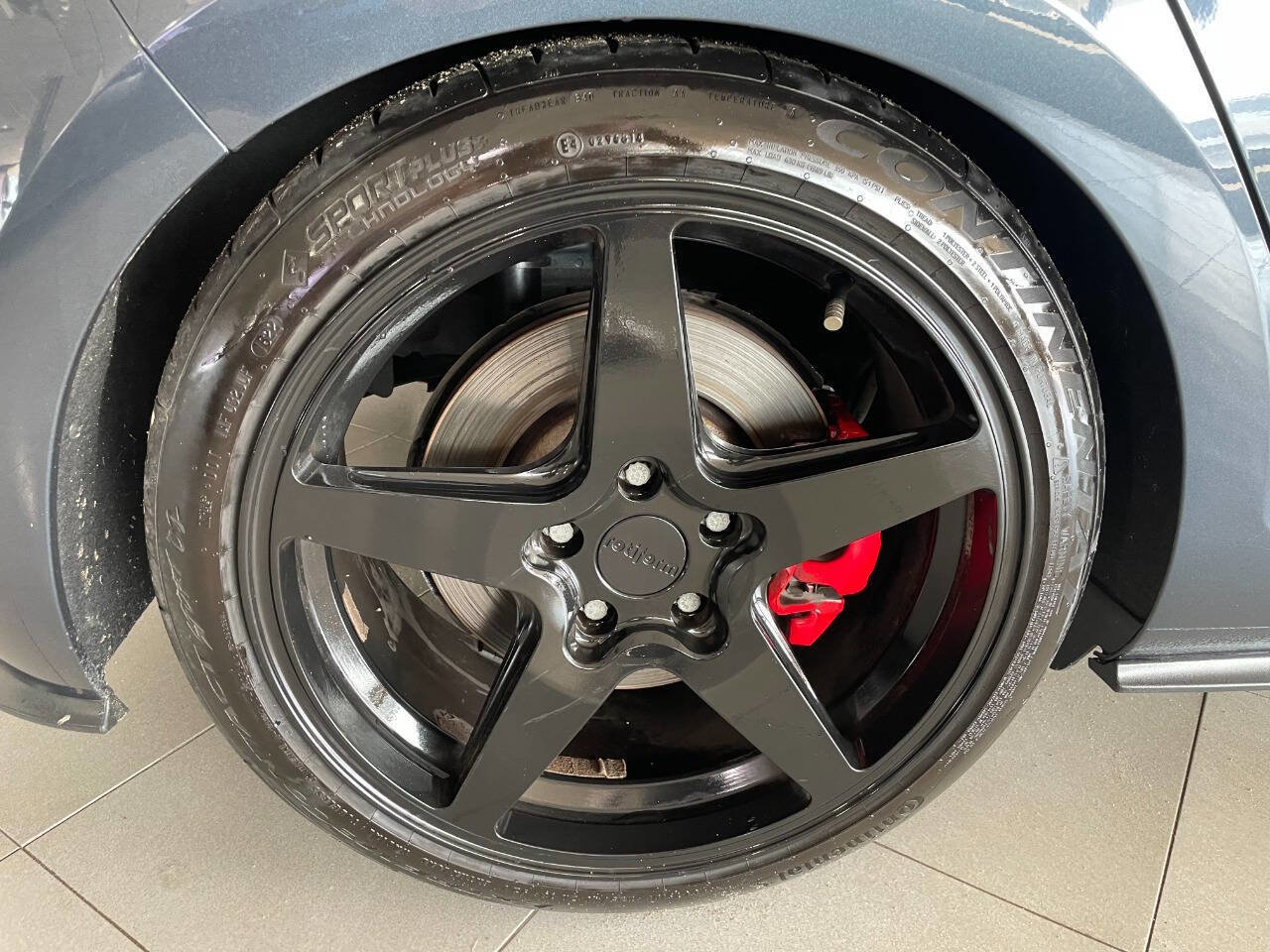 Used 2020 Volkswagen GTI SE image 12