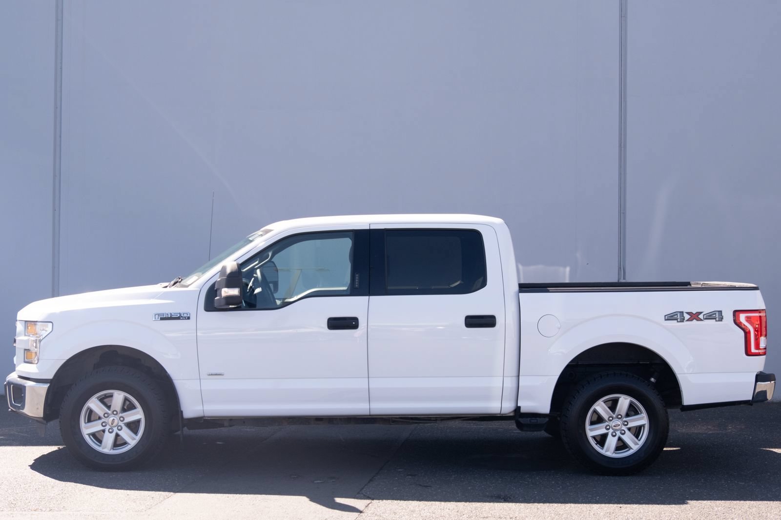 Used 2016 Ford F150 XLT AWD/4WD image 22