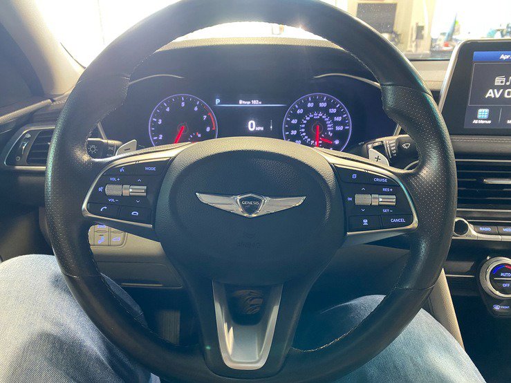 Used 2020 Genesis G70 2.0T image 21