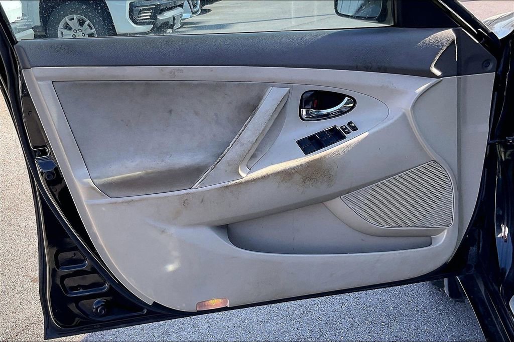 Used 2009 Toyota Camry SE image 24