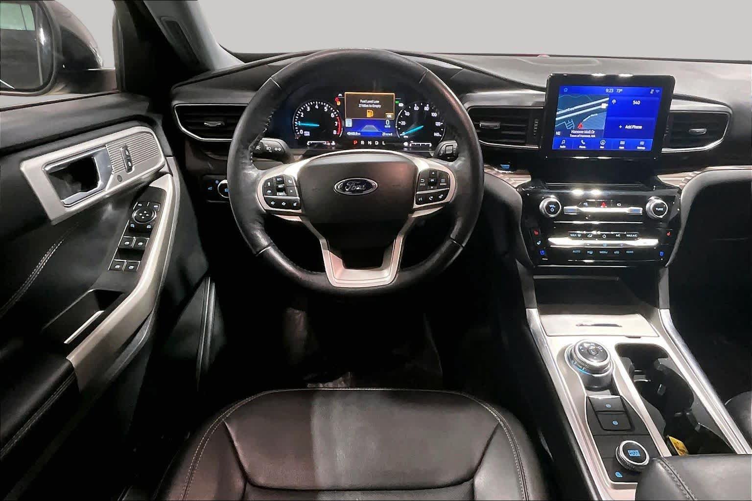 Used 2022 Ford Explorer Limited AWD/4WD image 6