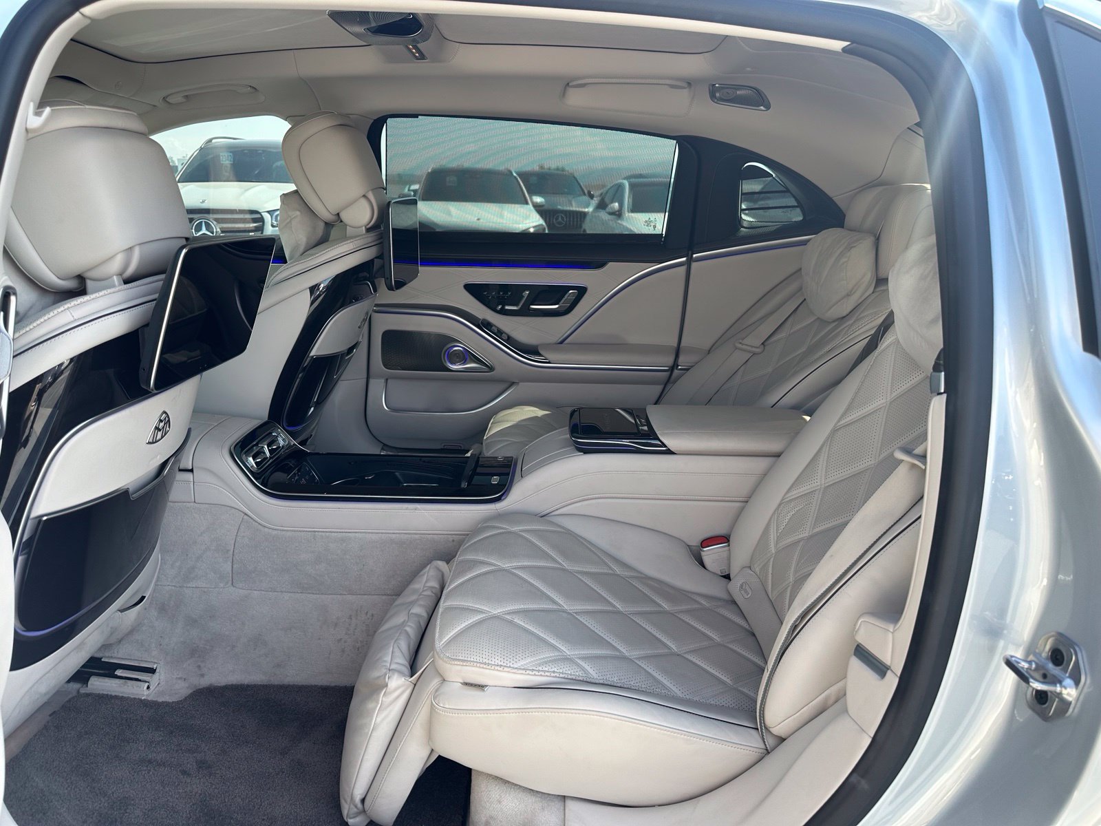Used 2024 Mercedes-Benz Maybach S 580 4MATIC image 8