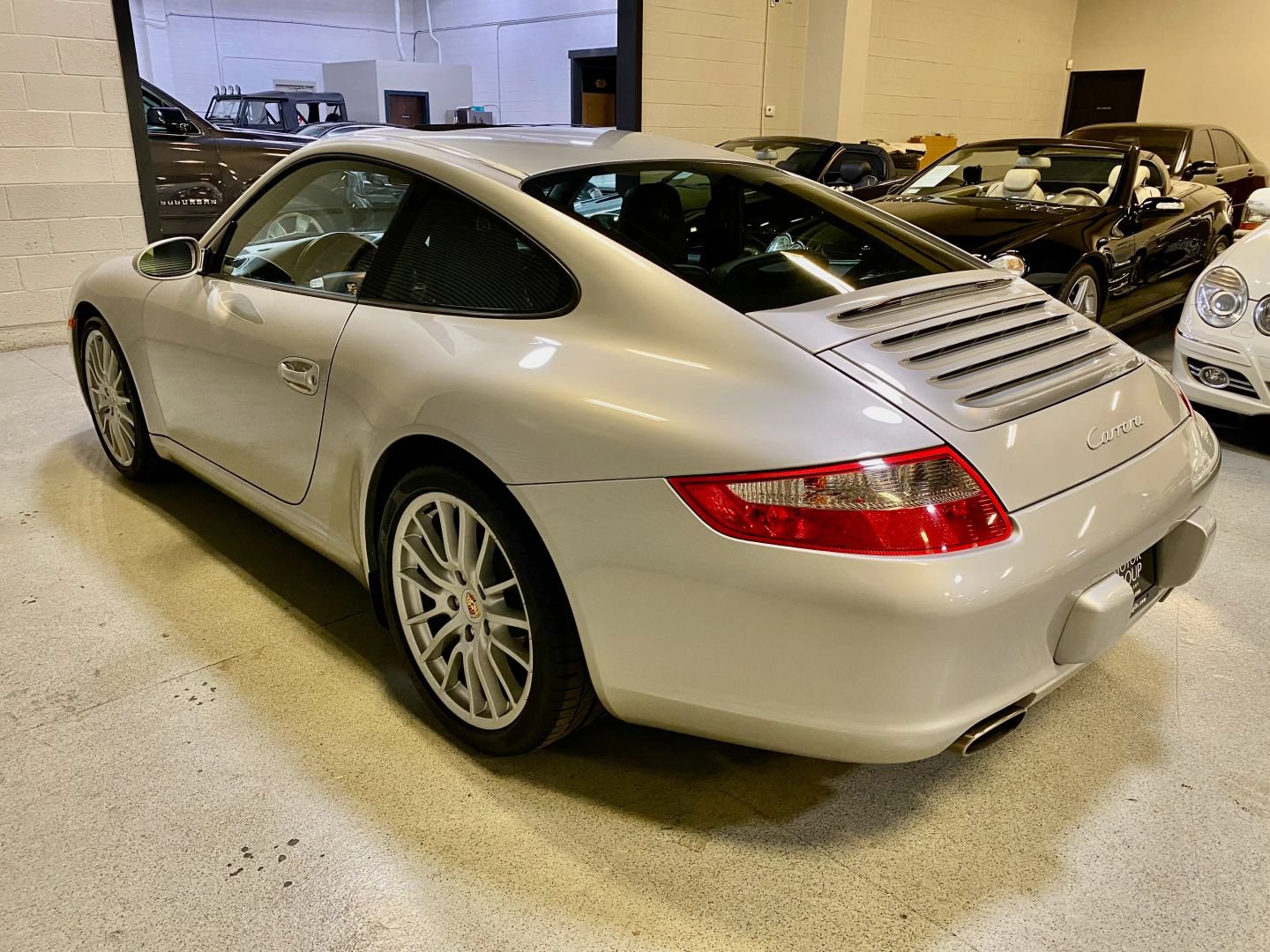 Used 2005 Porsche 911 Carrera RWD image 10