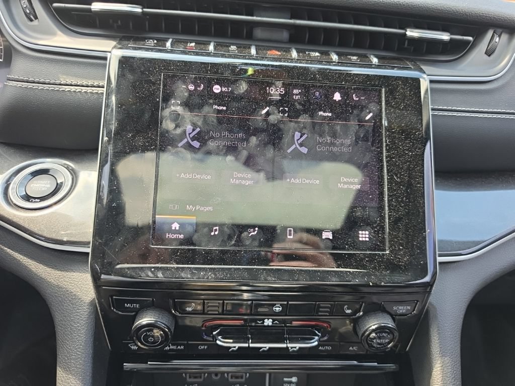 Used 2023 Jeep Grand Cherokee Altitude AWD/4WD image 26