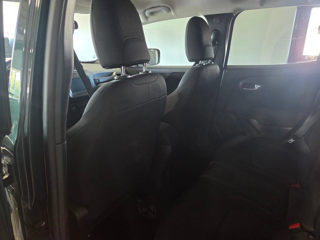 Used 2021 Jeep Renegade Sport AWD/4WD image 12