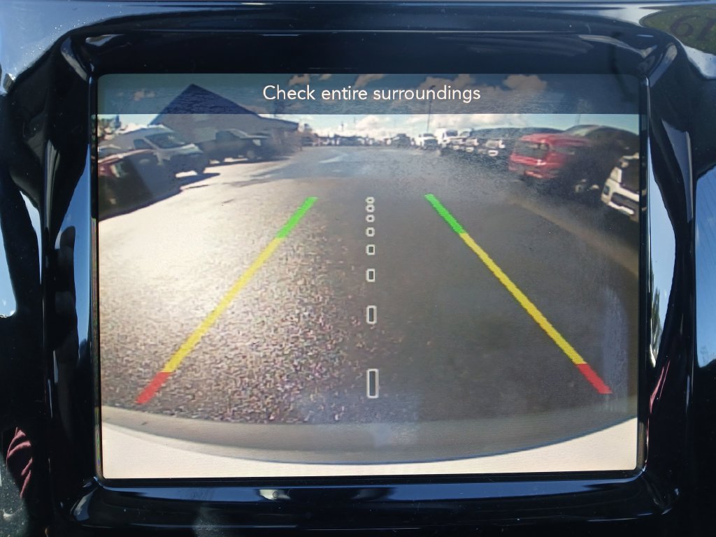 Used 2019 Jeep Cherokee Limited AWD/4WD image 20