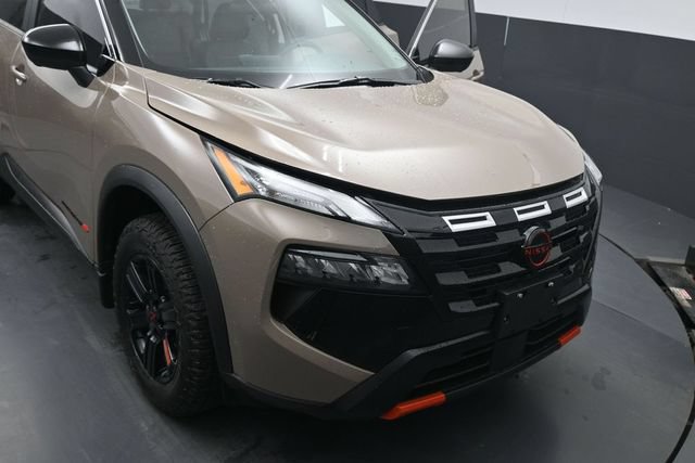 Used 2026 Nissan Rogue SV AWD/4WD image 40