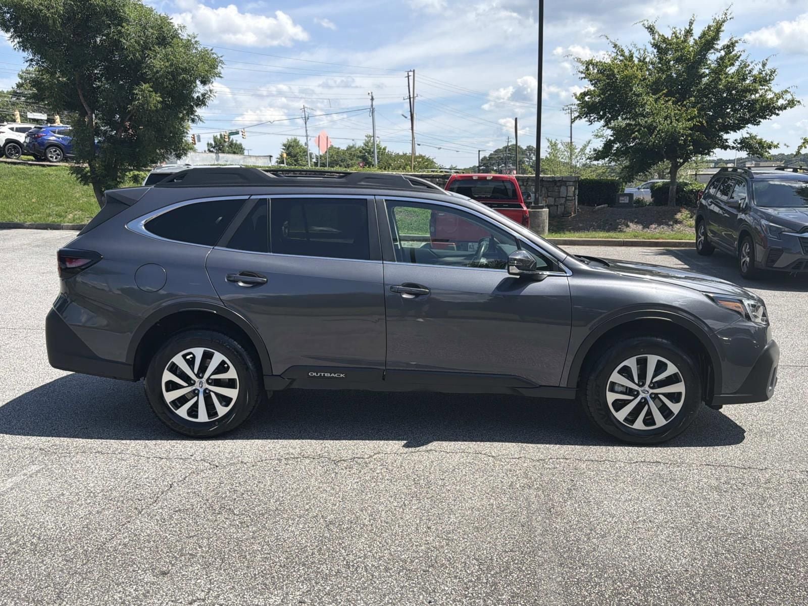 Used 2020 Subaru Outback Premium w/ Popular Package #1 AWD/4WD image 8