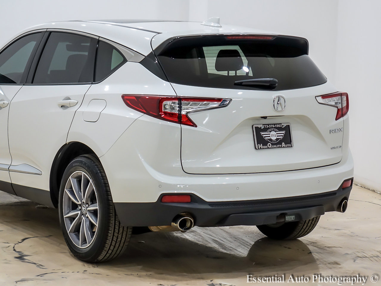 Used 2019 Acura RDX AWD w/ Technology Package image 8