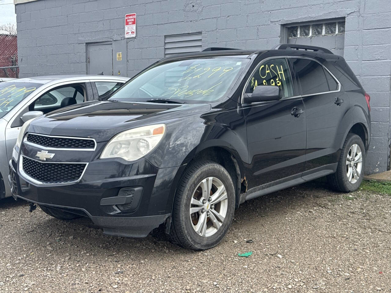 Used 2010 Chevrolet Equinox LT w/ Vehicle Interface Package FWD image 2
