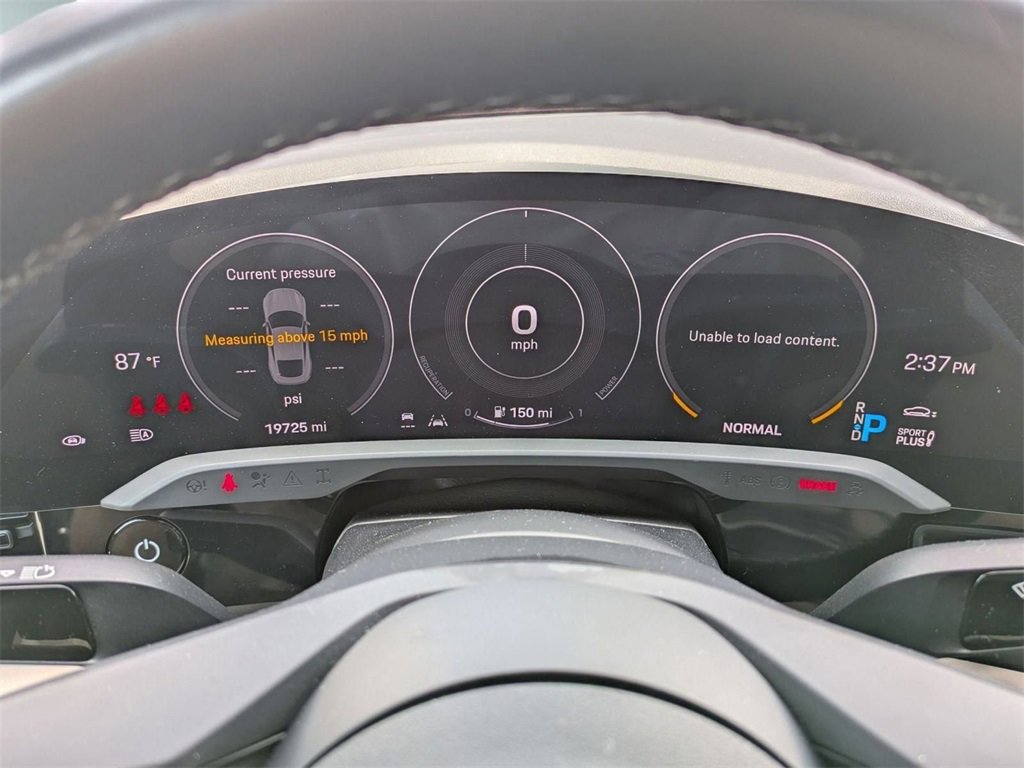 Used 2021 Porsche Taycan 4S image 20