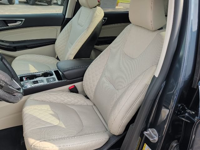 Certified 2024 Ford Edge Titanium w/ Equipment Group 301A AWD/4WD image 16