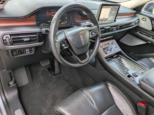 Used 2023 Lincoln Aviator Reserve w/ Equipment Group 201A AWD/4WD image 10