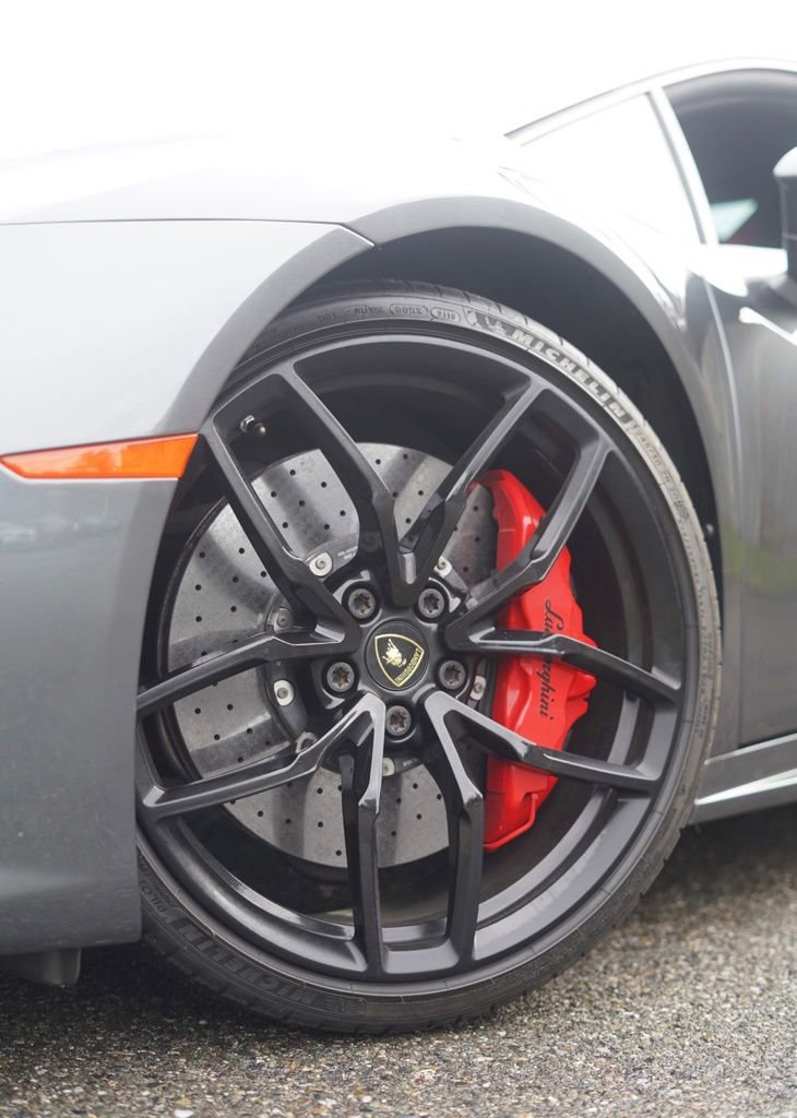 Used 2015 Lamborghini Huracan LP 610-4 image 15