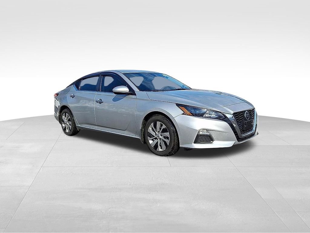 Used 2022 Nissan Altima 2.5 S image 1