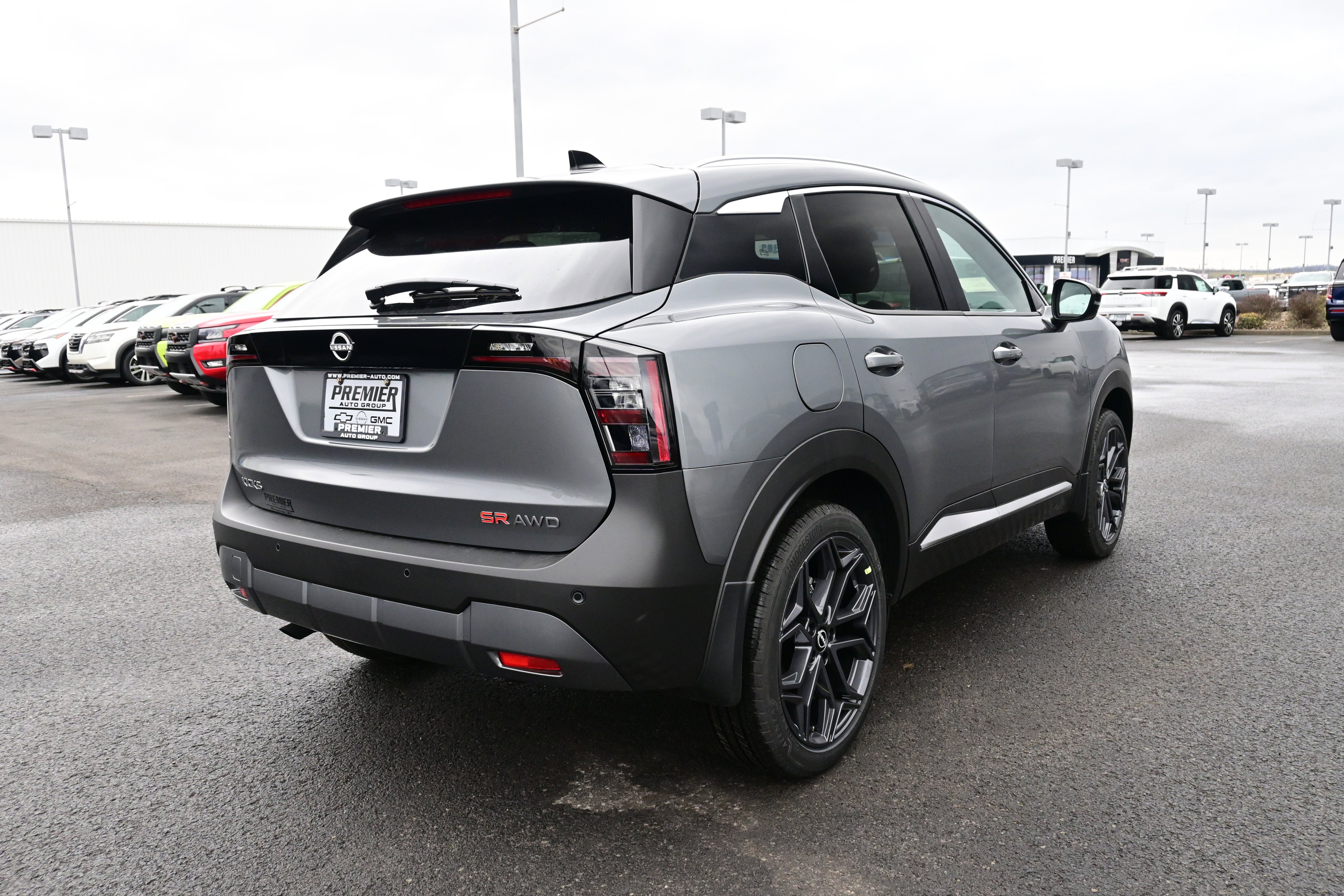 New 2026 Nissan Kicks SR w/ SR Premium Package AWD/4WD image 8