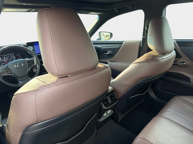 Used 2024 Lexus ES 350 Ultra Luxury w/ Accessory Package (Z2) FWD image 13