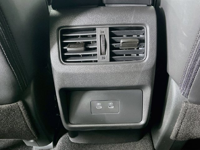 New 2027 Nissan Rogue Dark Armor FWD image 15