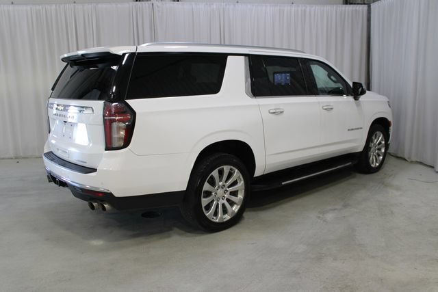 Used 2021 Chevrolet Suburban Premier AWD/4WD image 34