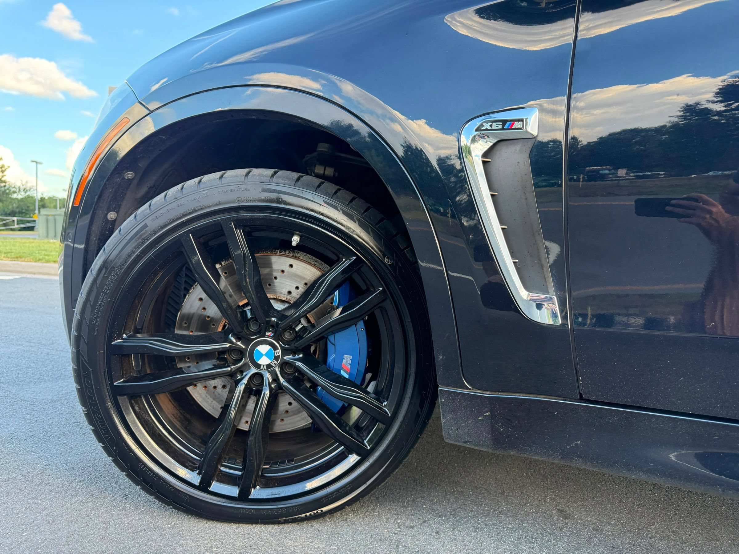 Used 2019 BMW X6 M w/ Executive Package AWD/4WD image 30