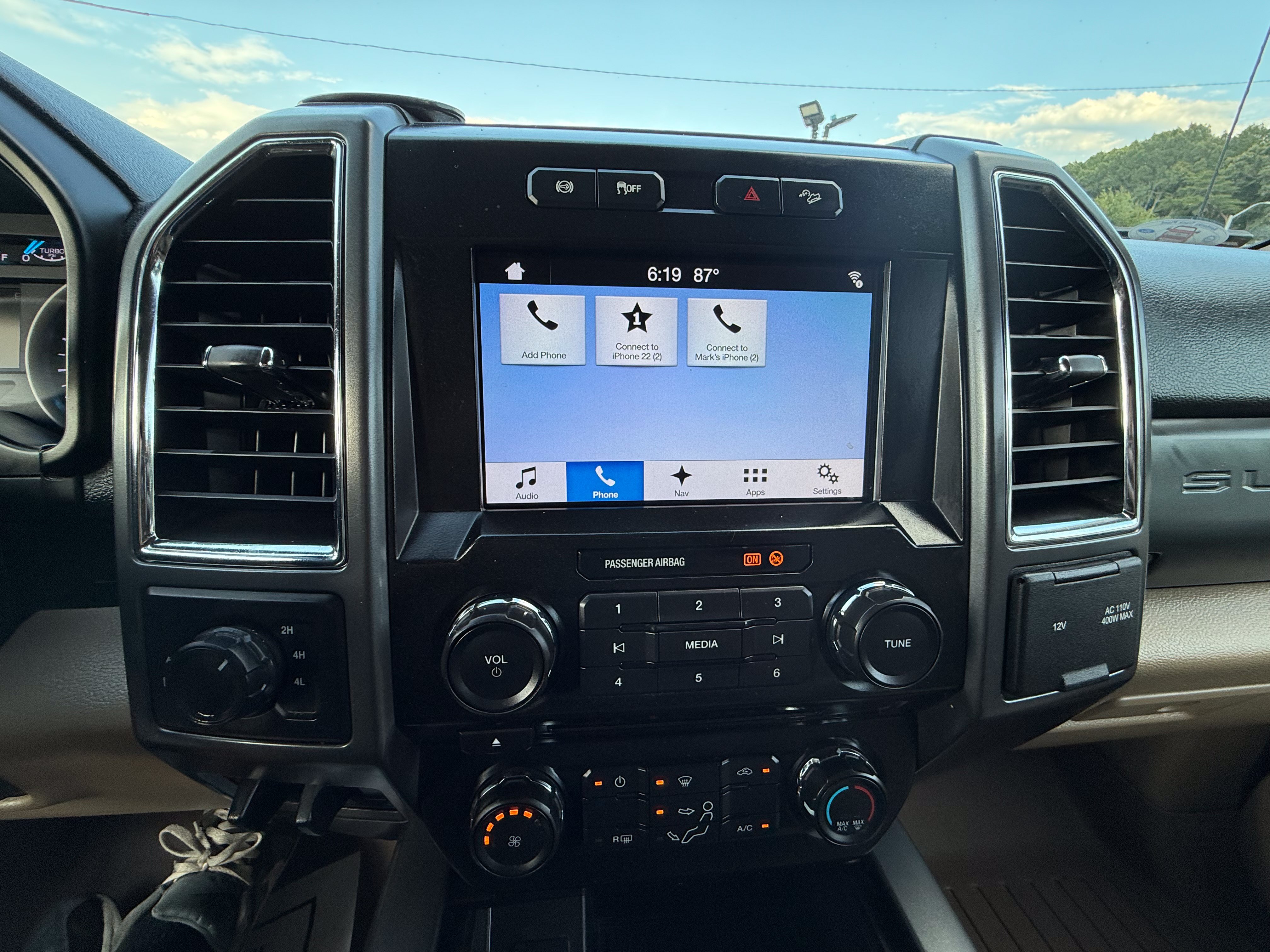 Used 2017 Ford F250 XLT w/ XLT Value Package AWD/4WD image 27