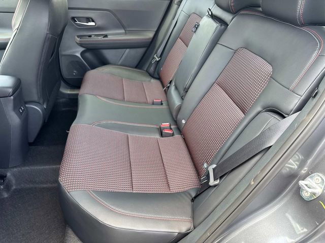 New 2025 Nissan Kicks SR image 15