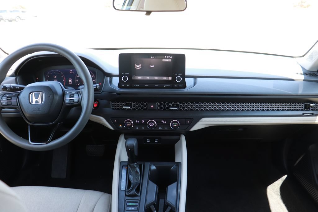 Used 2023 Honda Accord EX image 14