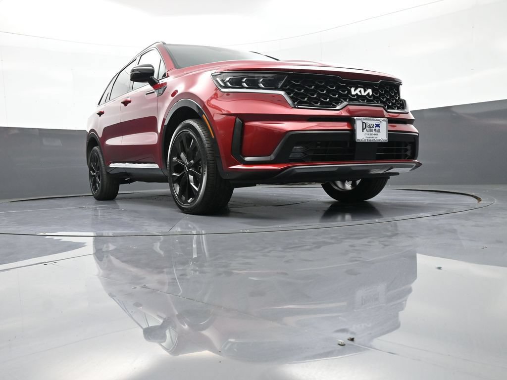 Certified 2023 Kia Sorento SX AWD/4WD image 30