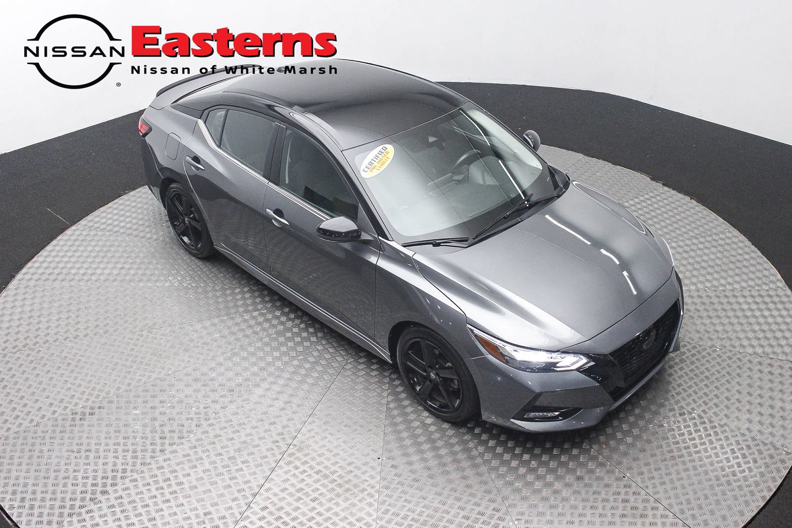 Used 2023 Nissan Sentra SR w/ Midnight Edition Package FWD image 3