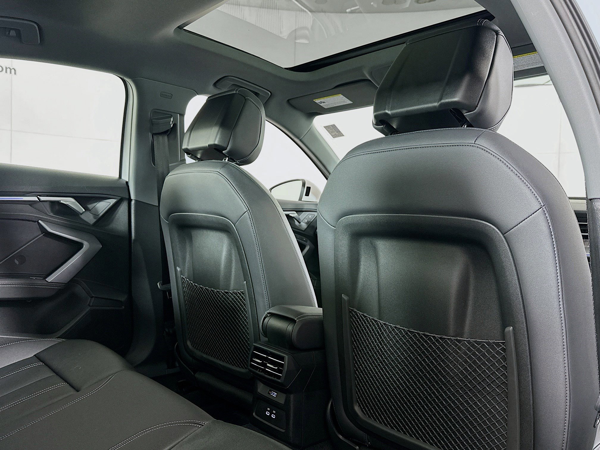 Used 2025 Audi A3 2.0T Premium w/ Convenience Package image 28