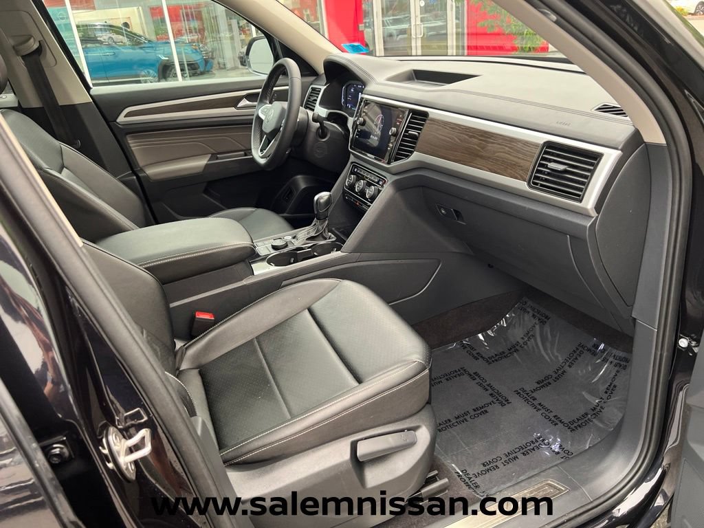 Used 2022 Volkswagen Atlas SE w/ Panoramic Sunroof Package AWD/4WD image 26