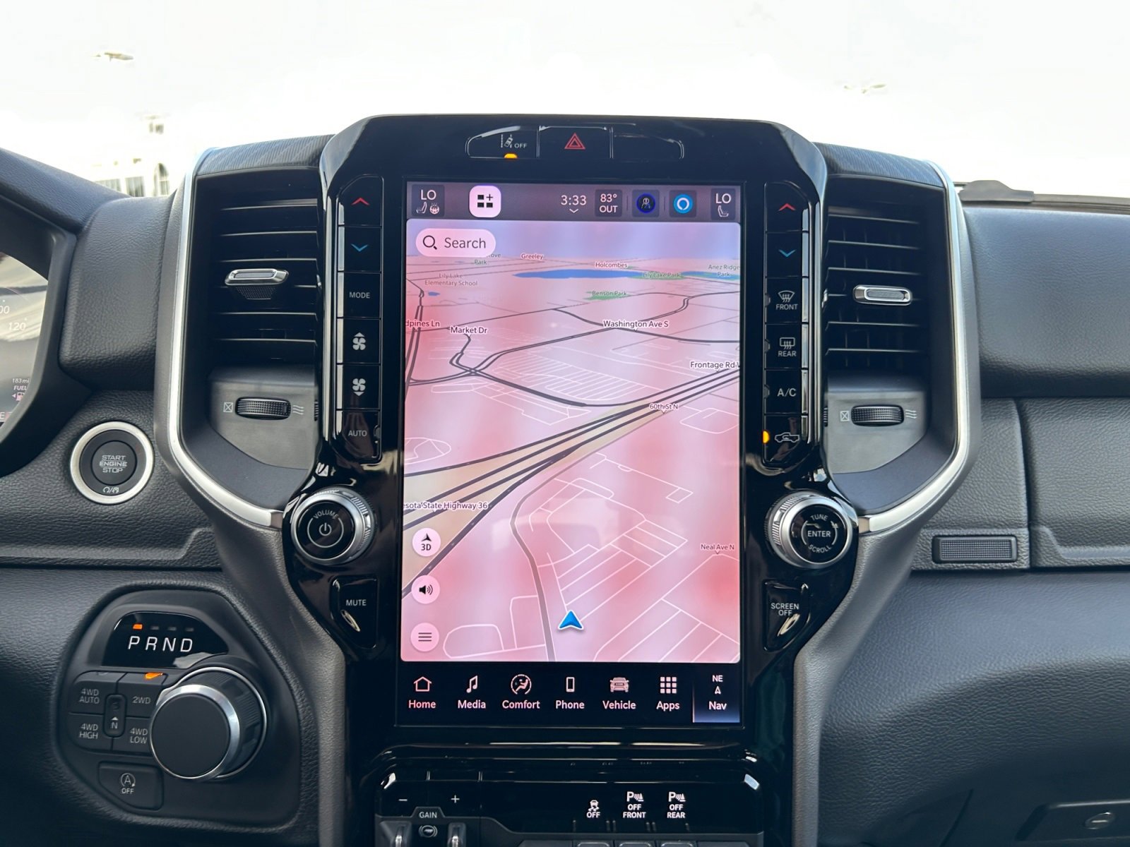 New 2026 RAM 1500 4x4 Crew Cab image 30