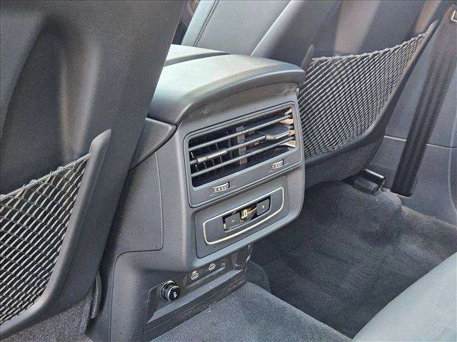 Used 2023 Audi Q7 3.0T Premium Plus AWD/4WD image 18