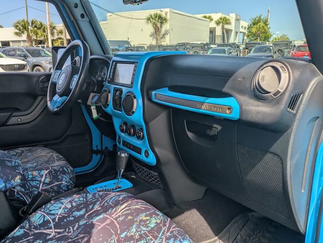 Used 2017 Jeep Wrangler Unlimited Sport w/ Quick Order Package 24S AWD/4WD image 28