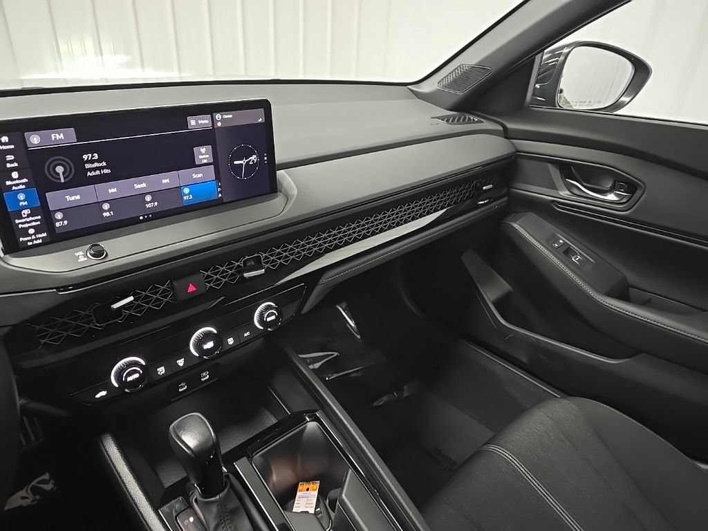 Used 2023 Honda Accord Sport image 26