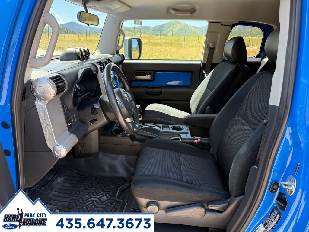 Used 2007 Toyota FJ Cruiser 4WD image 13