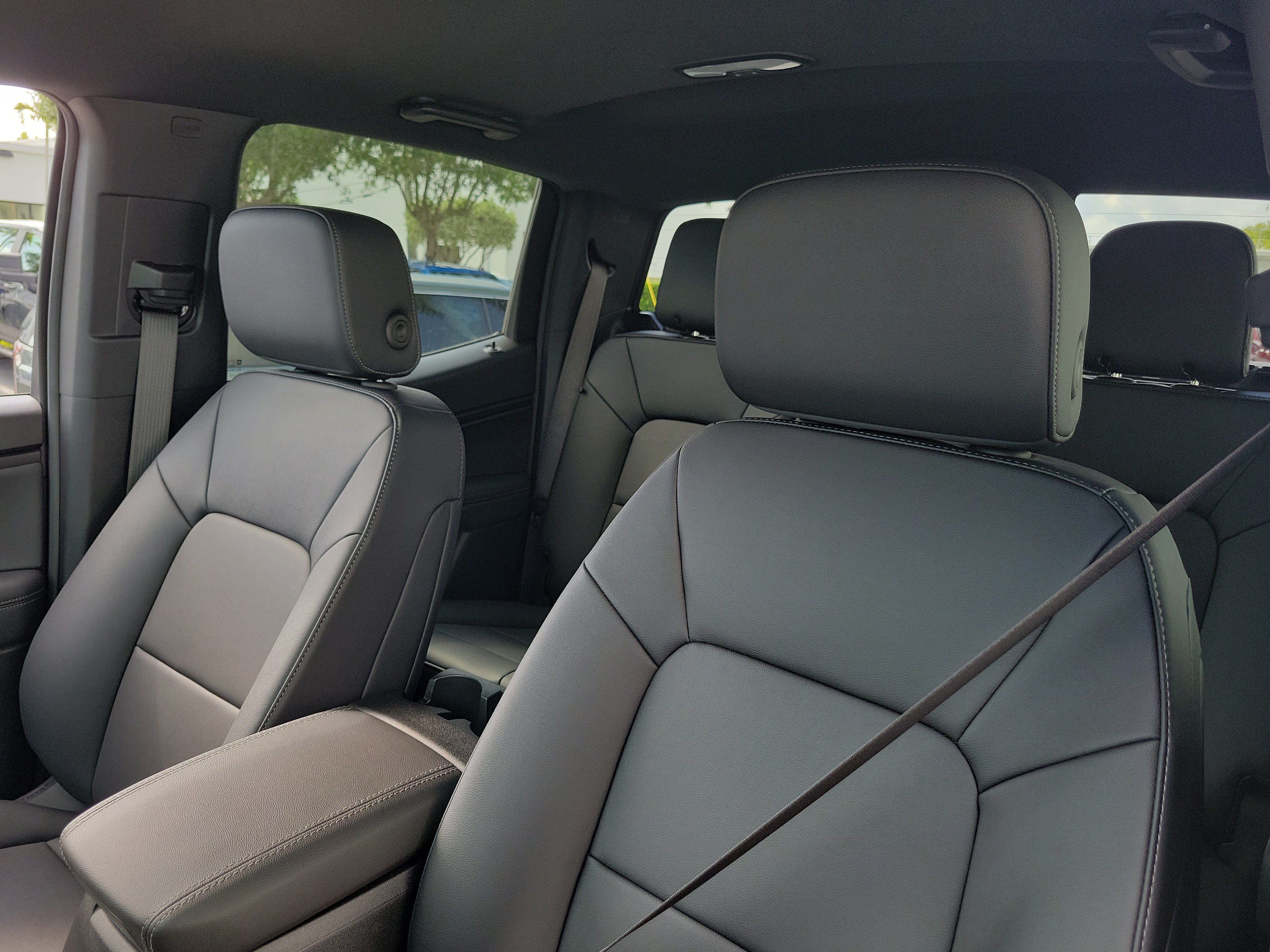 New 2026 GMC Canyon Elevation w/ Convenience Package RWD image 20