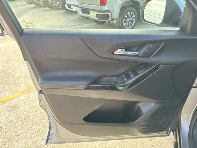 Used 2026 Chevrolet Equinox LT FWD image 40