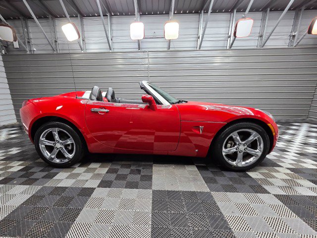 Used 2006 Pontiac Solstice Convertible w/ Premium Package RWD image 10
