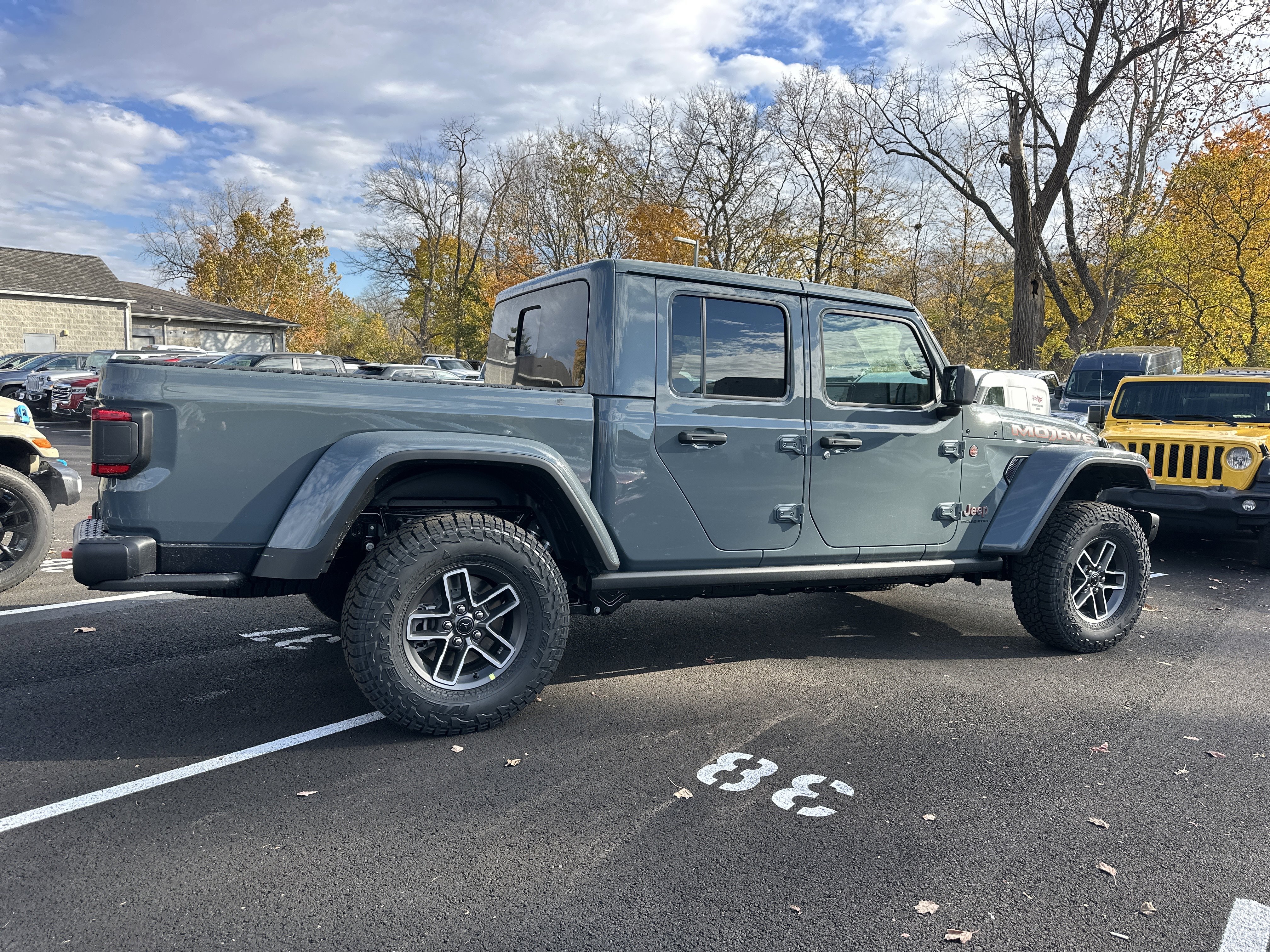 New 2026 Jeep Gladiator Mojave image 17