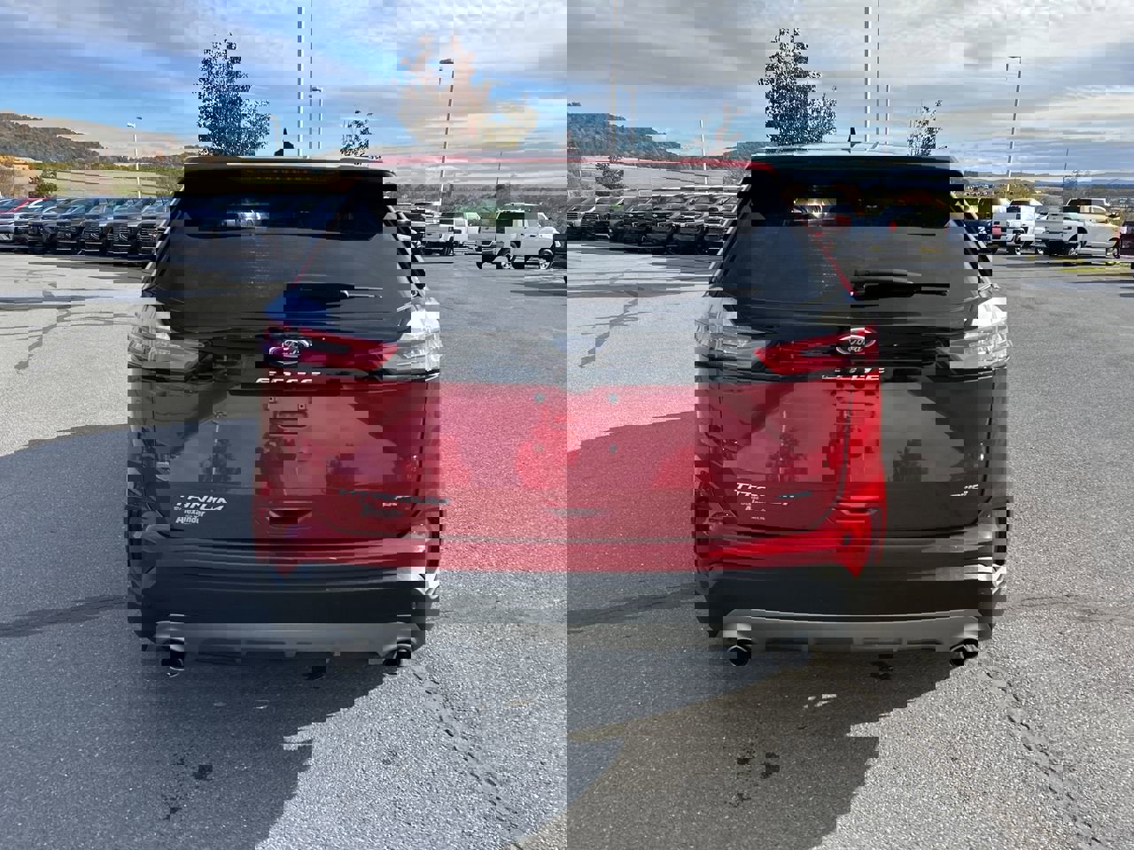 Used 2024 Ford Edge Titanium image 6