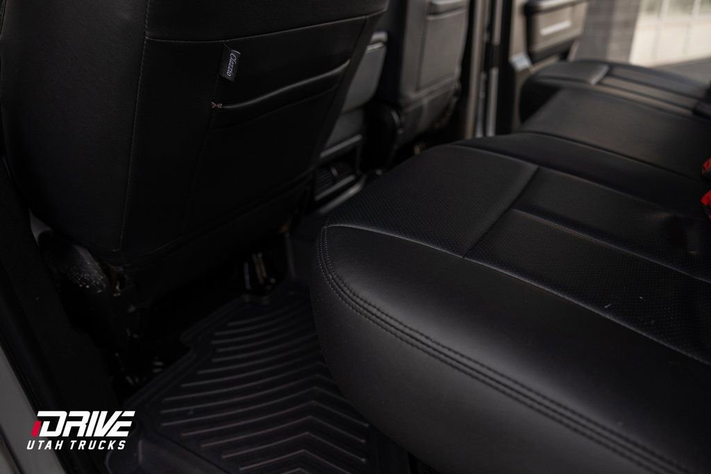 Used 2017 RAM 3500 Tradesman w/ Chrome Appearance Group image 18