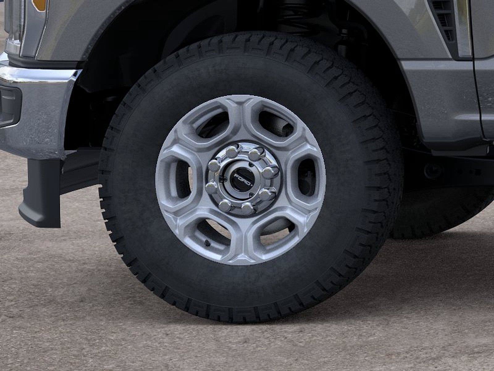 New 2026 Ford F250 XLT w/ FX4 Off-Road Package AWD/4WD image 19