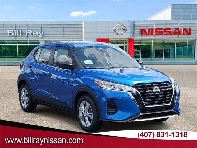 New 2025 Nissan Kicks Play S