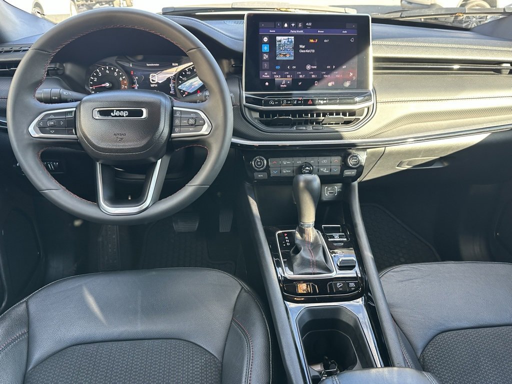 Used 2024 Jeep Compass Trailhawk image 4